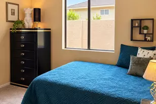 872 E Toledo St, Gilbert, AZ 85295 - Photo 16