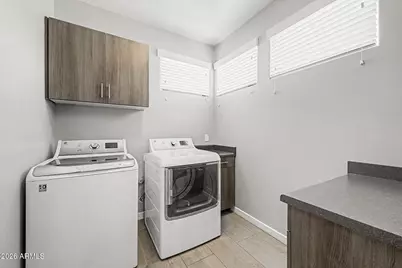 31534 N 24th Drive, Phoenix, AZ 85085 - Photo 12