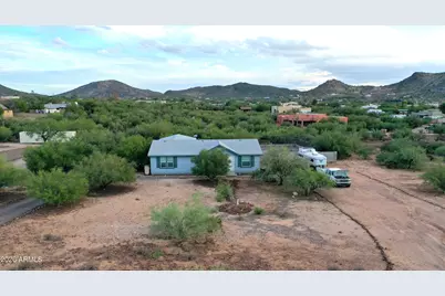 1307 E Gaffney Road, New River, AZ 85087 - Photo 2