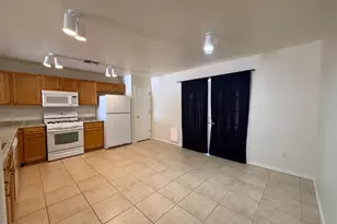 12706 W Scotts Dr, El Mirage, AZ 85335 - Photo 6