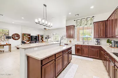 816 W Sycamore Court, Litchfield Park, AZ 85340 - Photo 4
