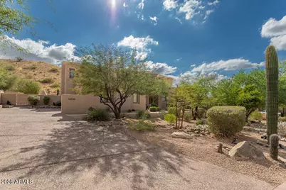 14246 S Canyon Drive, Phoenix, AZ 85048 - Photo 6