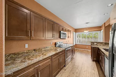 3334 E Utopia Road, Phoenix, AZ 85050 - Photo 22
