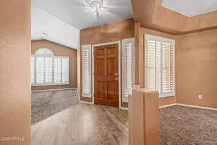 3334 E Utopia Rd, Phoenix, AZ 85050 - Photo 4