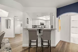 5104 N 32nd St, Phoenix, AZ 85018 - Photo 14