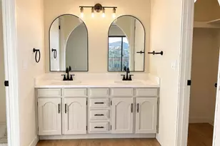 16874 N Stoneridge Ct, Fountain Hills, AZ 85268 - Photo 8