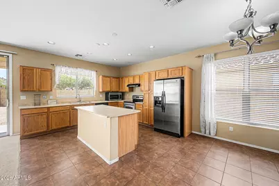 11755 W Hopi Street, Avondale, AZ 85323 - Photo 10