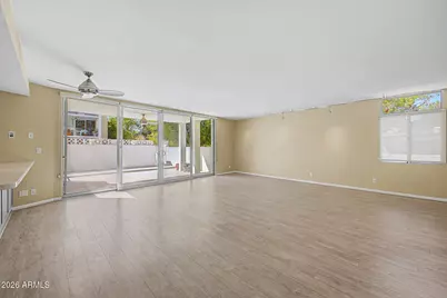 6502 N Central Avenue #A101, Phoenix, AZ 85012 - Photo 8