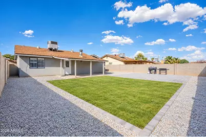 7139 W Earll Drive, Phoenix, AZ 85033 - Photo 30