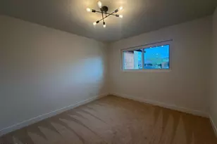 3529 W Stella Ln, Phoenix, AZ 85019 - Photo 32