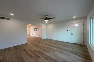 3529 W Stella Ln, Phoenix, AZ 85019 - Photo 18