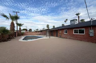 3529 W Stella Ln, Phoenix, AZ 85019 - Photo 8
