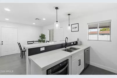 8240 E Monterosa Street, Scottsdale, AZ 85251 - Photo 6