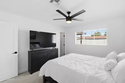 8240 E Monterosa Street, Scottsdale, AZ 85251 - Photo 16