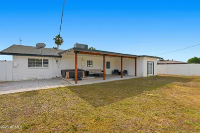 8240 E Monterosa Street, Scottsdale, AZ 85251 - Photo 26