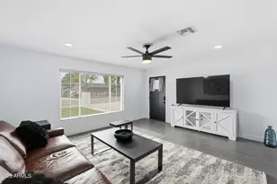 8240 E Monterosa St, Scottsdale, AZ 85251 - Photo 12