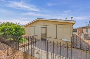 1968 E Torrey Pines Ln, Chandler, AZ 85249 - Photo 12
