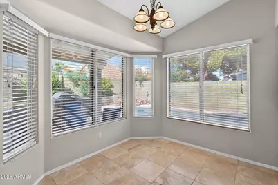 7834 W Hearn Road, Peoria, AZ 85381 - Photo 14