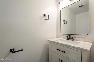 4701 N 68th St, Scottsdale, AZ 85251 - Photo 16