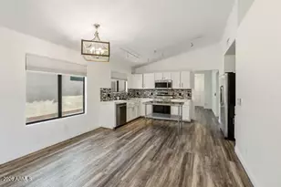 2120 E Donald Dr, Phoenix, AZ 85024 - Photo 18