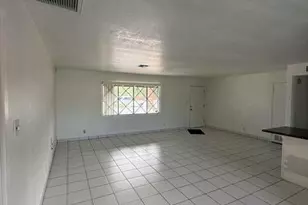 3034 N 34th Pl, Phoenix, AZ 85018 - Photo 10
