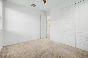 670 S Owl Dr, Gilbert, AZ 85296 - Photo 10