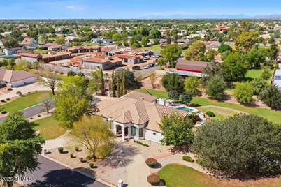 176 S Equestrian Court, Gilbert, AZ 85296 - Photo 1