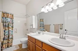 176 S Equestrian Ct, Gilbert, AZ 85296 - Photo 38