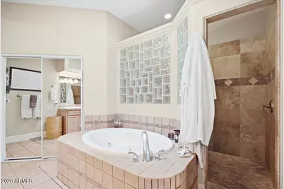 176 S Equestrian Court, Gilbert, AZ 85296 - Photo 32