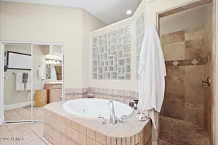 176 S Equestrian Ct, Gilbert, AZ 85296 - Photo 32