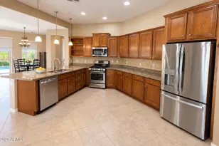 26747 N 127th Dr, Peoria, AZ 85383 - Photo 6