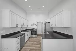 832 N 98th St, Mesa, AZ 85207 - Photo 10