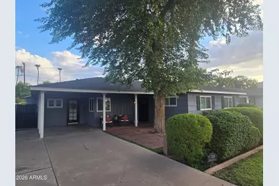 3536 E Hazelwood Street, Phoenix, AZ 85018 - Photo 2