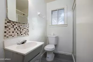 3311 E Cambridge Ave, Phoenix, AZ 85008 - Photo 38