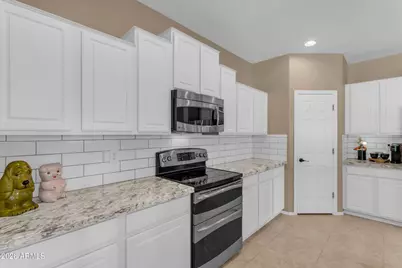 17596 W Acacia Court, Goodyear, AZ 85338 - Photo 16