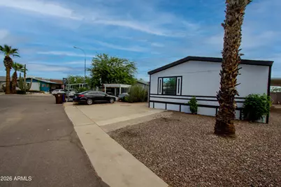 1650 S Arizona Avenue #96, Chandler, AZ 85286 - Photo 2
