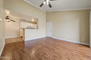 623 W Guadalupe Rd, Mesa, AZ 85210 - Photo 4