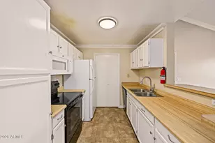 623 W Guadalupe Rd, Mesa, AZ 85210 - Photo 10
