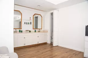 2918 W Christy Dr, Phoenix, AZ 85029 - Photo 4