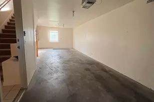 4455 E Paradise Vlg Pkwy S, Phoenix, AZ 85032 - Photo 18