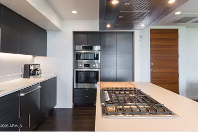 200 W Portland Street #624, Phoenix, AZ 85003 - Photo 1