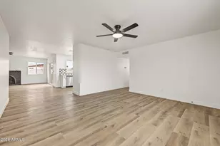 7034 W Palo Verde Ave, Peoria, AZ 85345 - Photo 2