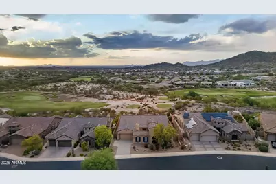 18174 W Narramore Road, Goodyear, AZ 85338 - Photo 2