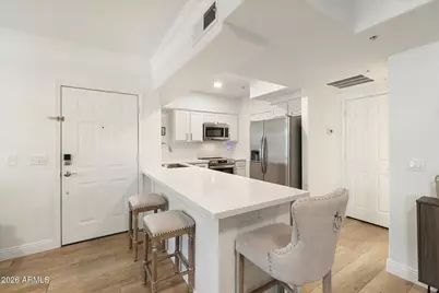 15095 N Thompson Peak Parkway #2027, Scottsdale, AZ 85260 - Photo 8