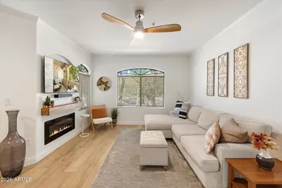 15095 N Thompson Peak Parkway #2027, Scottsdale, AZ 85260 - Photo 2