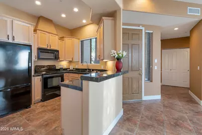 7027 N Scottsdale Road #125, Paradise Valley, AZ 85253 - Photo 4