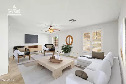 3922 E Goldfinch Gate Lane, Phoenix, AZ 85044 - Photo 2