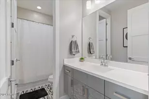 8340 E McDonald Dr, Scottsdale, AZ 85250 - Photo 22