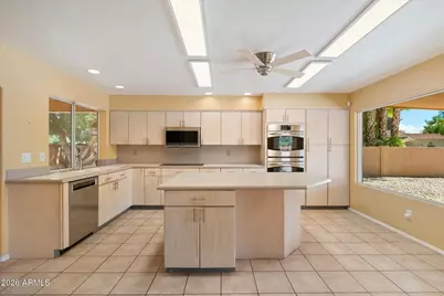 6235 E Paradise Lane, Scottsdale, AZ 85254 - Photo 14