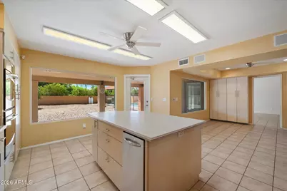6235 E Paradise Lane, Scottsdale, AZ 85254 - Photo 16